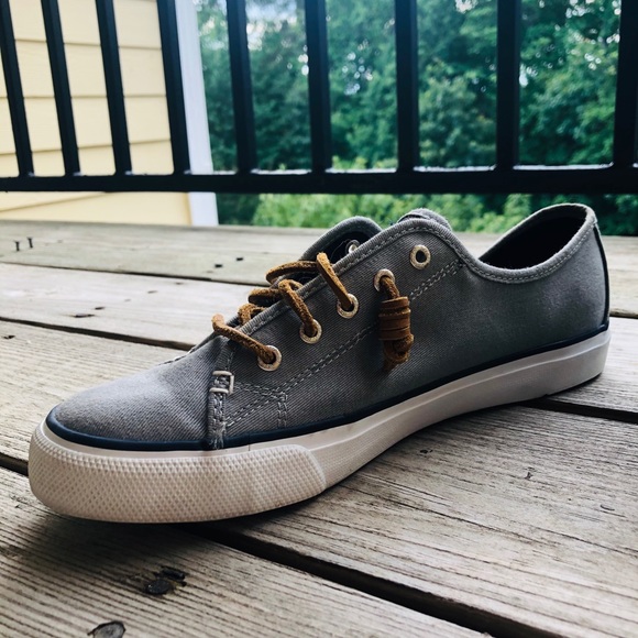 Sperry Top-Siders Woman’s 9 - Picture 4 of 5